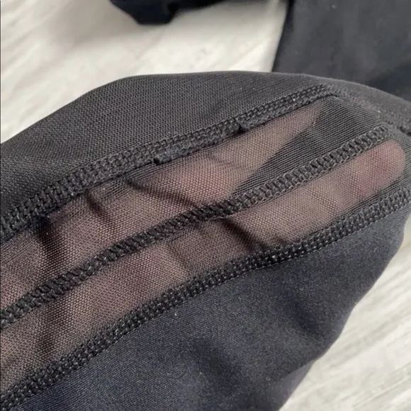 Black leggings, brand:garage, size: Medium - Picture 3 of 3